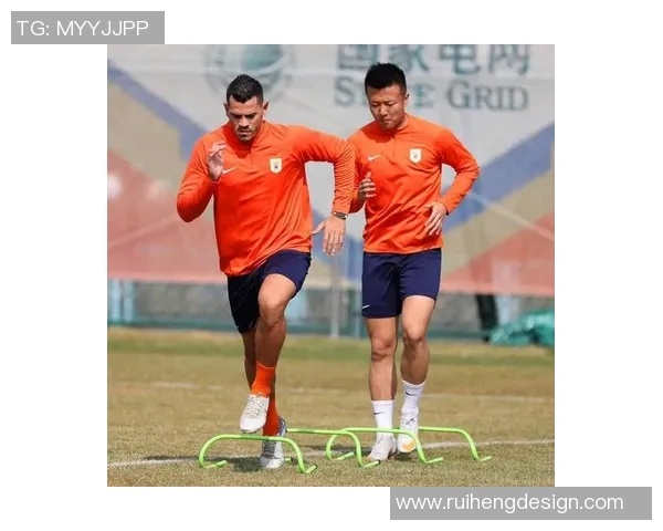 足球球星因伤缺阵引发各方热议 伤病困扰成赛季隐忧